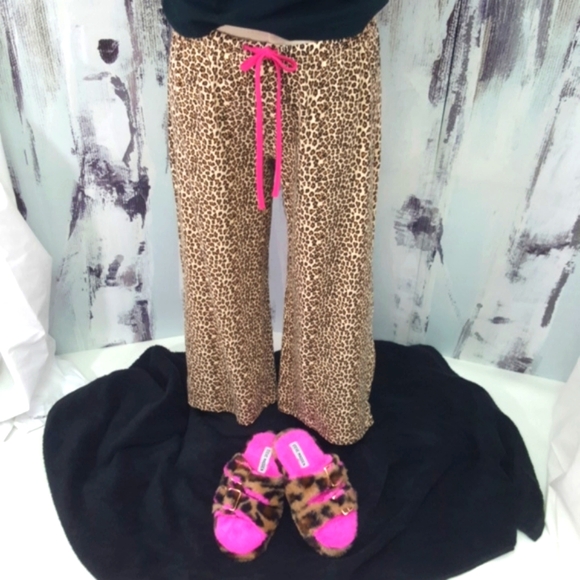STEVE ♡ Sweet 'n Sexy Black|Hot Pink|Leopard Print Adj Bralette 2pc Pajama Set S - Picture 4 of 17